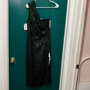 NEW Dress the Population One-Shoulder Sequin Dress